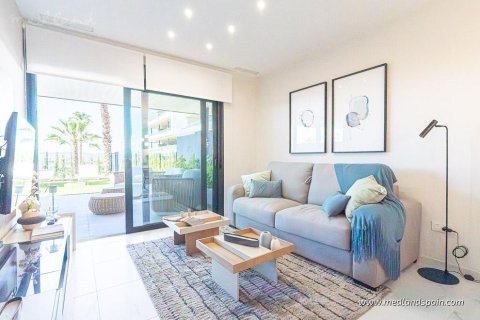 Appartamento in vendita a Torrevieja, Alicante, Spagna 2 camere da letto, 79 mq. N° 104997 - foto 2