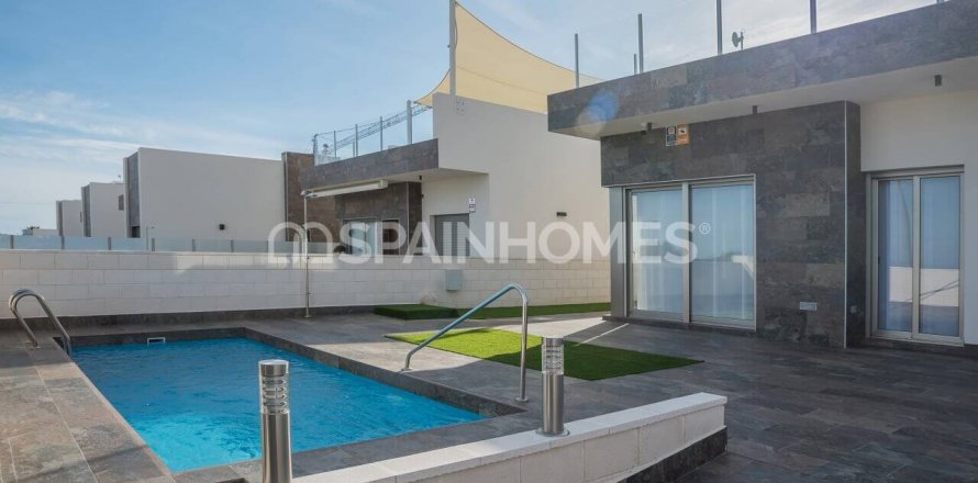 Villa Orihuela, Alicante, Spain 3 bedrooms, 95 sq.m. No. 48683
