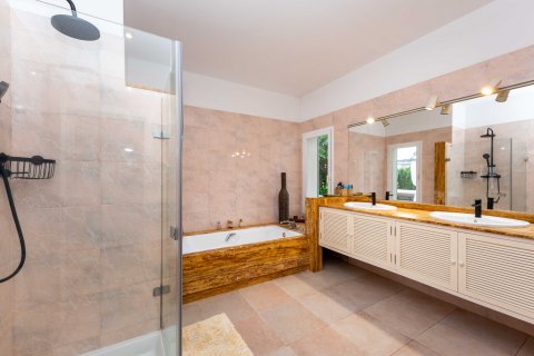 Villa in vendita Santa Ponsa, Mallorca, Spagna 4 camere da letto, 481 mq. N° 111832 - foto 19