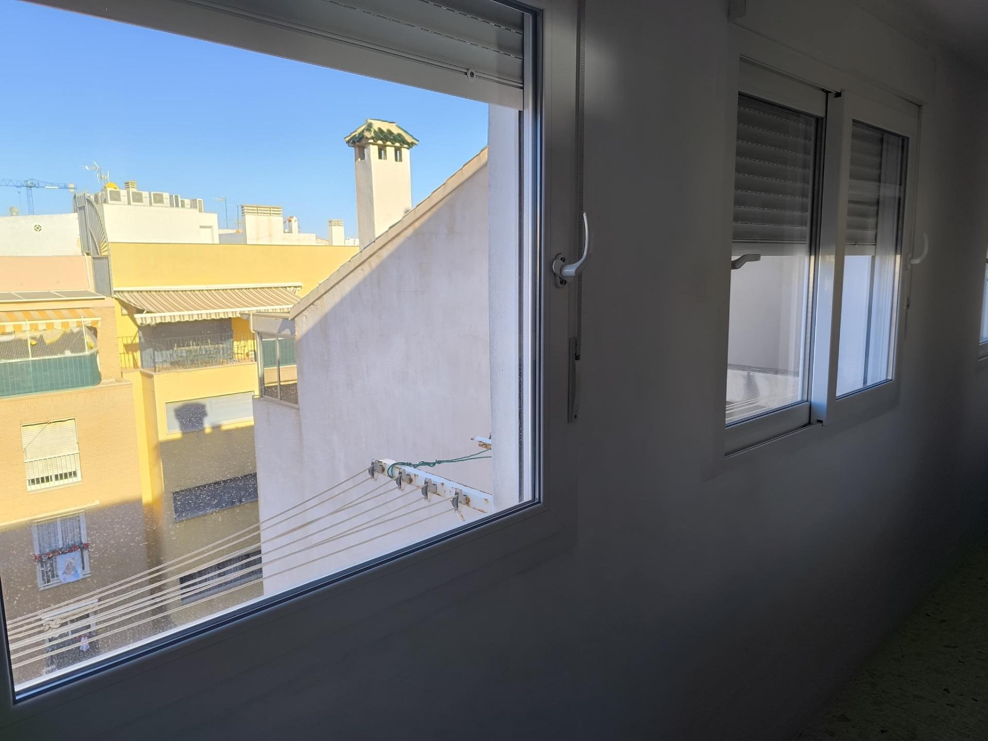 Apartament w Torrevieja, Alicante, Hiszpania 3 sypialnie, 130 mkw. nr 116018