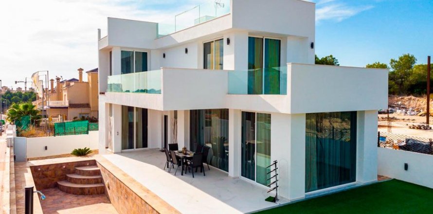 Villa Villamartin, Alicante, Spain 3 bedrooms, 147.9 sq.m. No. 108516