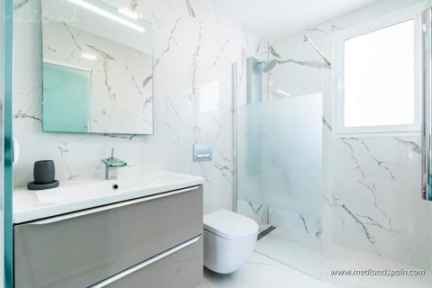 Villa for sale Villamartin, Alicante, Spain 3 bedrooms, 147.9 sq.m. No. 108516 - photo 8