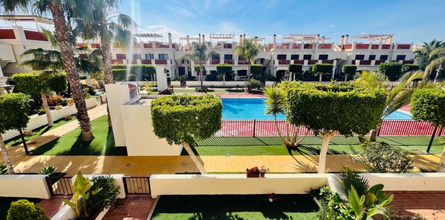 Apartment Los Alcazares, Murcia, Spain 3 bedrooms, 75 sq.m. No. 116028