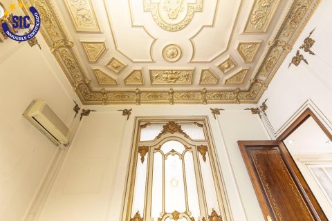 Apartment for sale Valencia, Spain 7 bedrooms, 237 sq.m. No. 130129 - photo 2