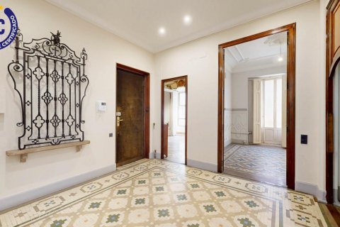 Apartment for sale Valencia, Spain 7 bedrooms, 237 sq.m. No. 130129 - photo 7