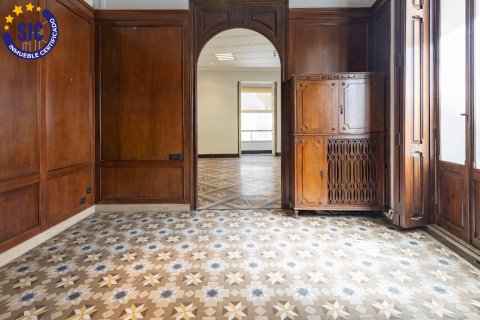 Apartment for sale Valencia, Spain 7 bedrooms, 237 sq.m. No. 130129 - photo 23