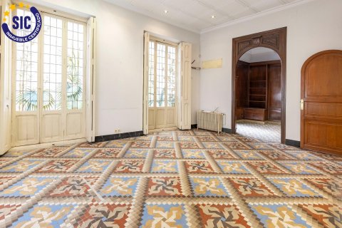 Apartment for sale Valencia, Spain 7 bedrooms, 237 sq.m. No. 130129 - photo 10