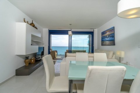Apartment for sale Punta Prima, Alicante, Spain 3 bedrooms, 122 sq.m. No. 113828 - photo 3