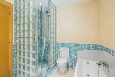House for sale Barcelona, Spain 6 bedrooms, 686 sq.m. No. 40905 - photo 30