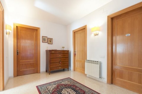 Dom Sant Just Desvern, Barcelona, Hiszpania 4 sypialnie, 284 mkw. nr 23053 – zdjęcie 19