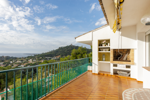 House for sale Blanes, Girona, Spain 5 bedrooms, 299 sq.m. No. 93251 - photo 24