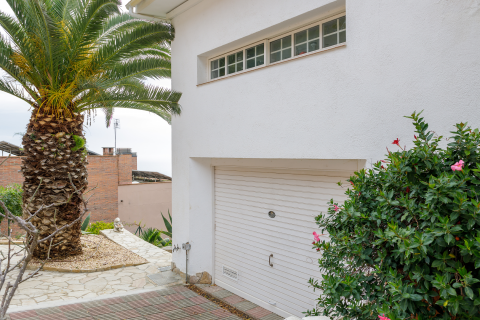House for sale Blanes, Girona, Spain 5 bedrooms, 299 sq.m. No. 93251 - photo 13