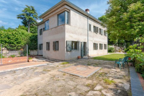 House for sale Girona, Spain 5 bedrooms, 279 sq.m. No. 22869 - photo 3