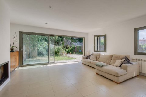 House for sale Girona, Spain 5 bedrooms, 279 sq.m. No. 22869 - photo 6