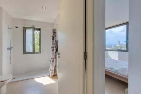 House for sale Girona, Spain 5 bedrooms, 279 sq.m. No. 22869 - photo 16