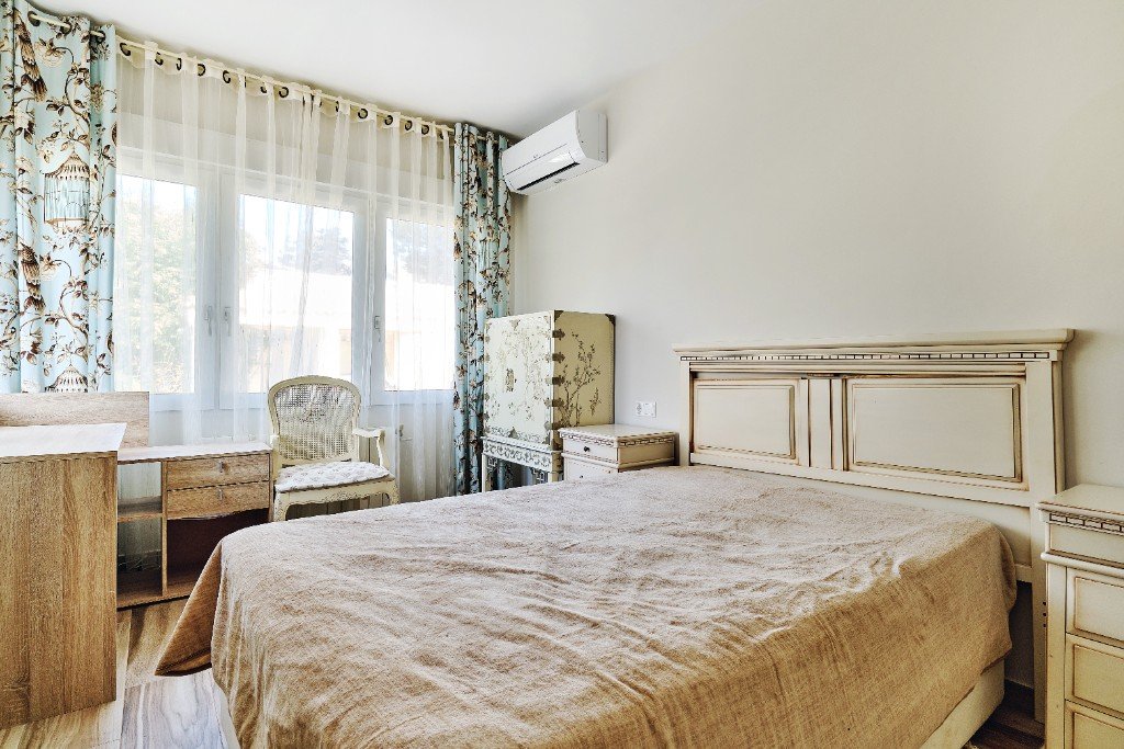Villa en Dehesa De Campoamor, Alicante, España 4 dormitorios, 350 m2 No. 87251