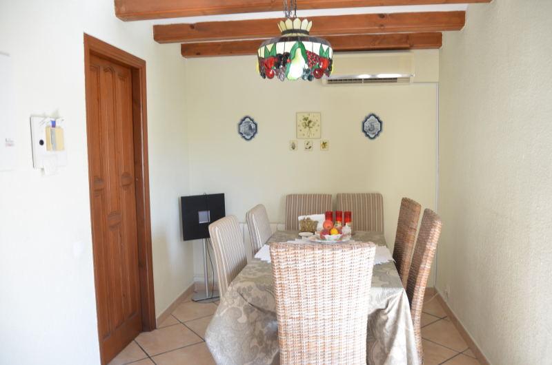 Huvila Dehesa De Campoamor, Alicante, Espanja 4 makuuhuonetta, 400 m2 No. 87250