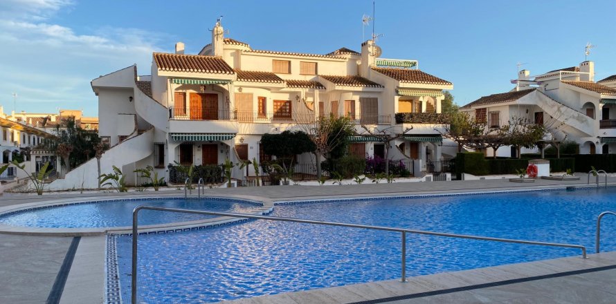 Apartment Torre de la Horadada, Alicante, Spain 2 bedrooms, 70 sq.m. No. 115818