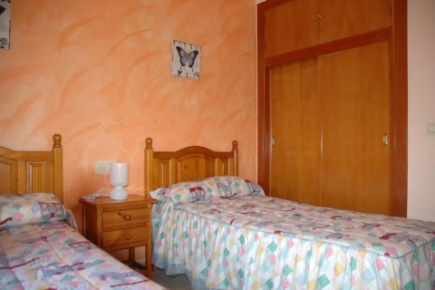 Apartment for sale Torre de la Horadada, Alicante, Spain 2 bedrooms, 70 sq.m. No. 115818 - photo 6