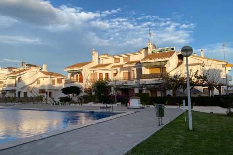 Apartment for sale Torre de la Horadada, Alicante, Spain 2 bedrooms, 70 sq.m. No. 115818 - photo 3