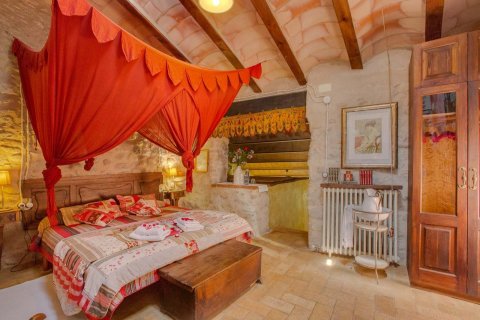 Продажа коммерческой недвижимости Жирона, Герона, Испания 8 спален, 727м2 №22613 - фото 12