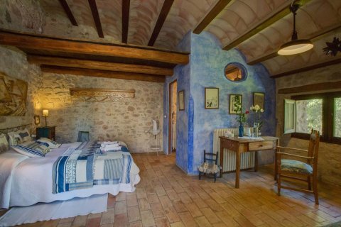 Продажа коммерческой недвижимости Жирона, Герона, Испания 8 спален, 727м2 №22613 - фото 10