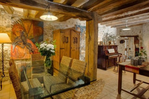 Продажа коммерческой недвижимости Жирона, Герона, Испания 8 спален, 727м2 №22613 - фото 7