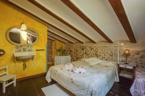 Продажа коммерческой недвижимости Жирона, Герона, Испания 8 спален, 727м2 №22613 - фото 22