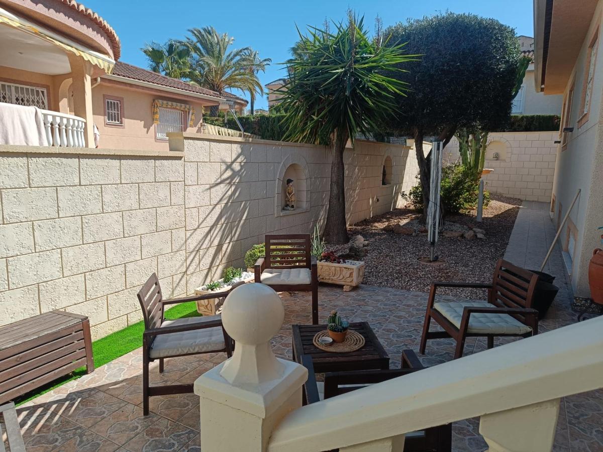 Villa in Benijofar, Alicante, Spanien 5 Schlafzimmer, 177 m2 Nr. 104384