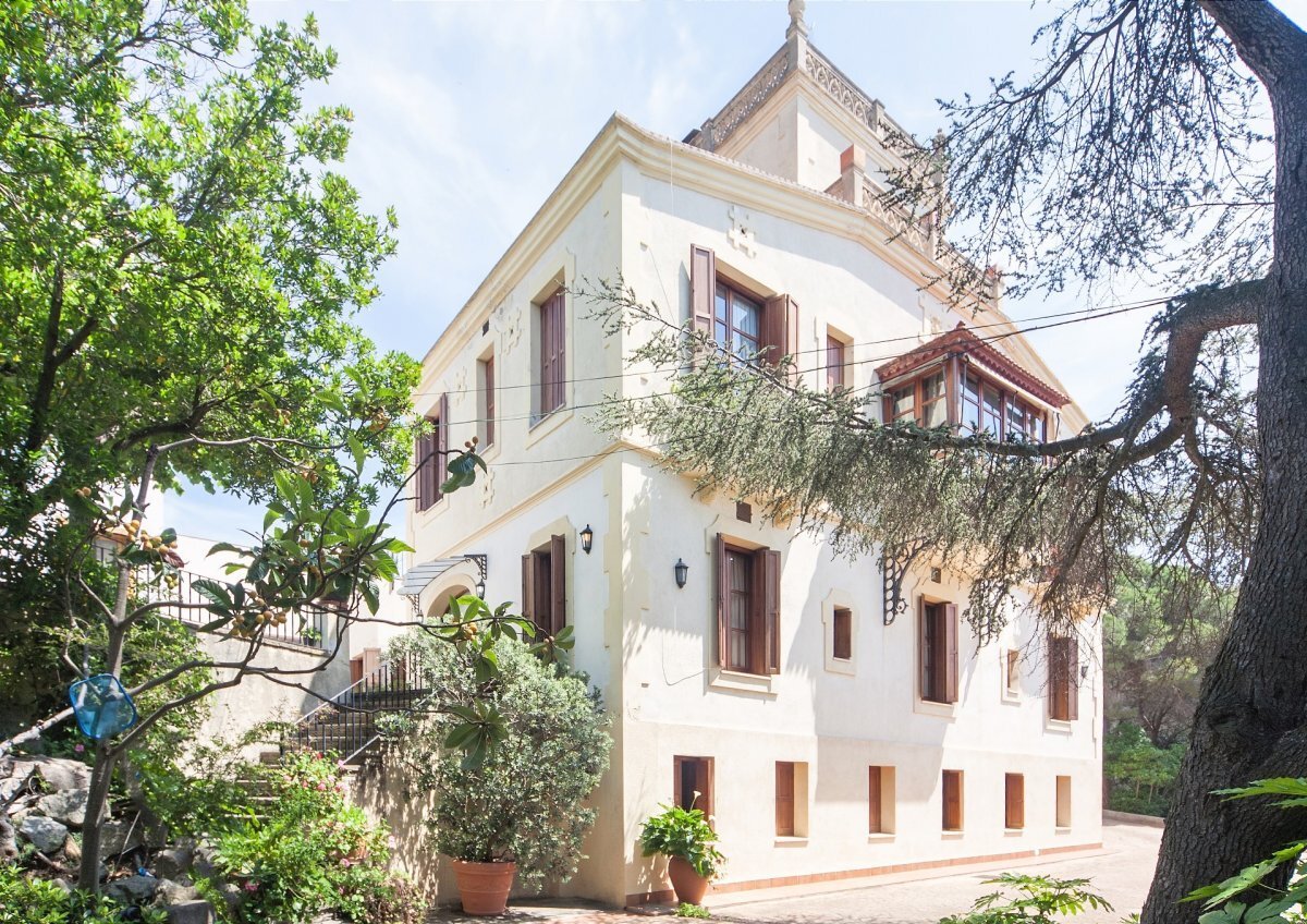 House à Mataro, Barcelona, Espagne 8 chambres, 1648 m2 No. 22828