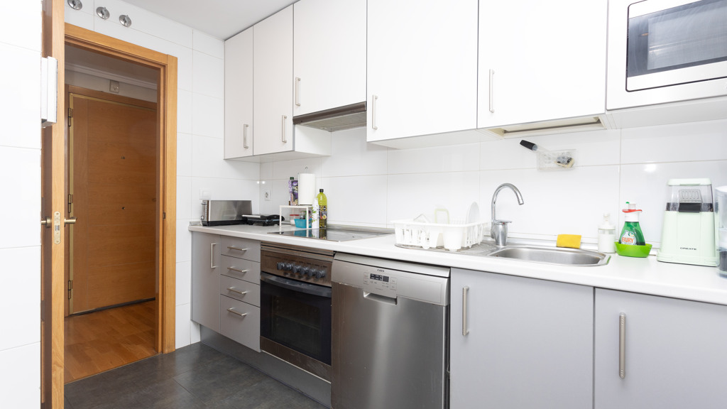 Wohnung in Madrid, Spanien 2 Schlafzimmer, 97 m2 Nr. 108016