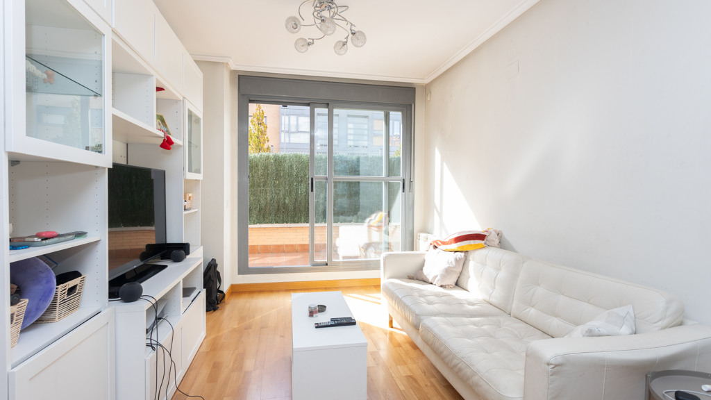 Wohnung in Madrid, Spanien 2 Schlafzimmer, 97 m2 Nr. 108016