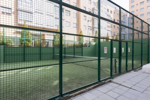 Huoneisto myytävänä Madrid, Espanja, 2 makuuhuonetta, 97 m2 No. 108016 - kuva 27