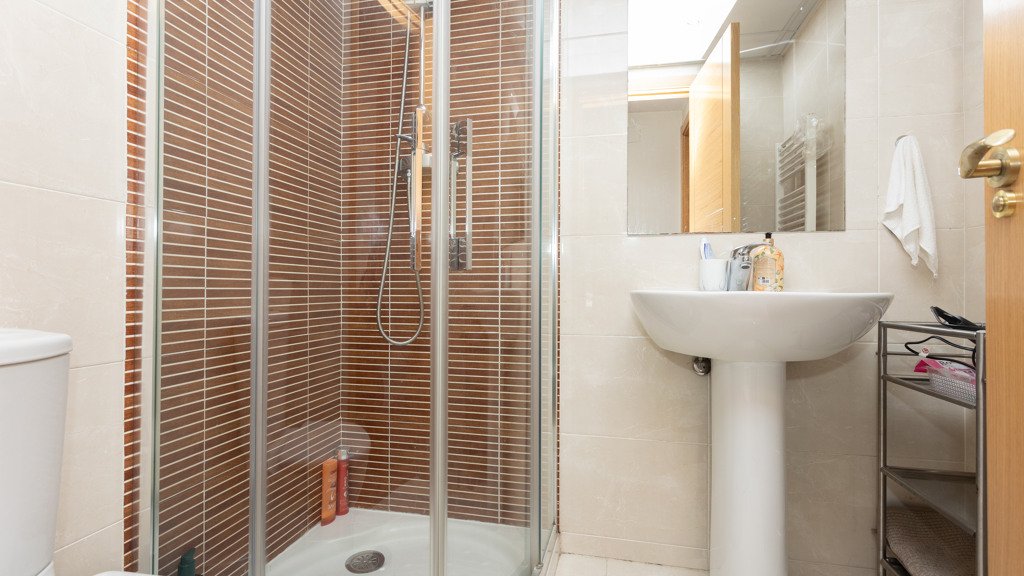 Wohnung in Madrid, Spanien 2 Schlafzimmer, 97 m2 Nr. 108016