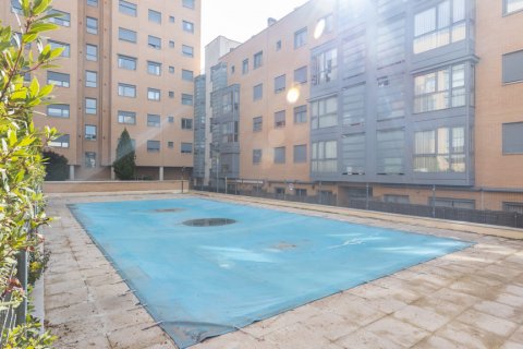Huoneisto myytävänä Madrid, Espanja, 2 makuuhuonetta, 97 m2 No. 108016 - kuva 24
