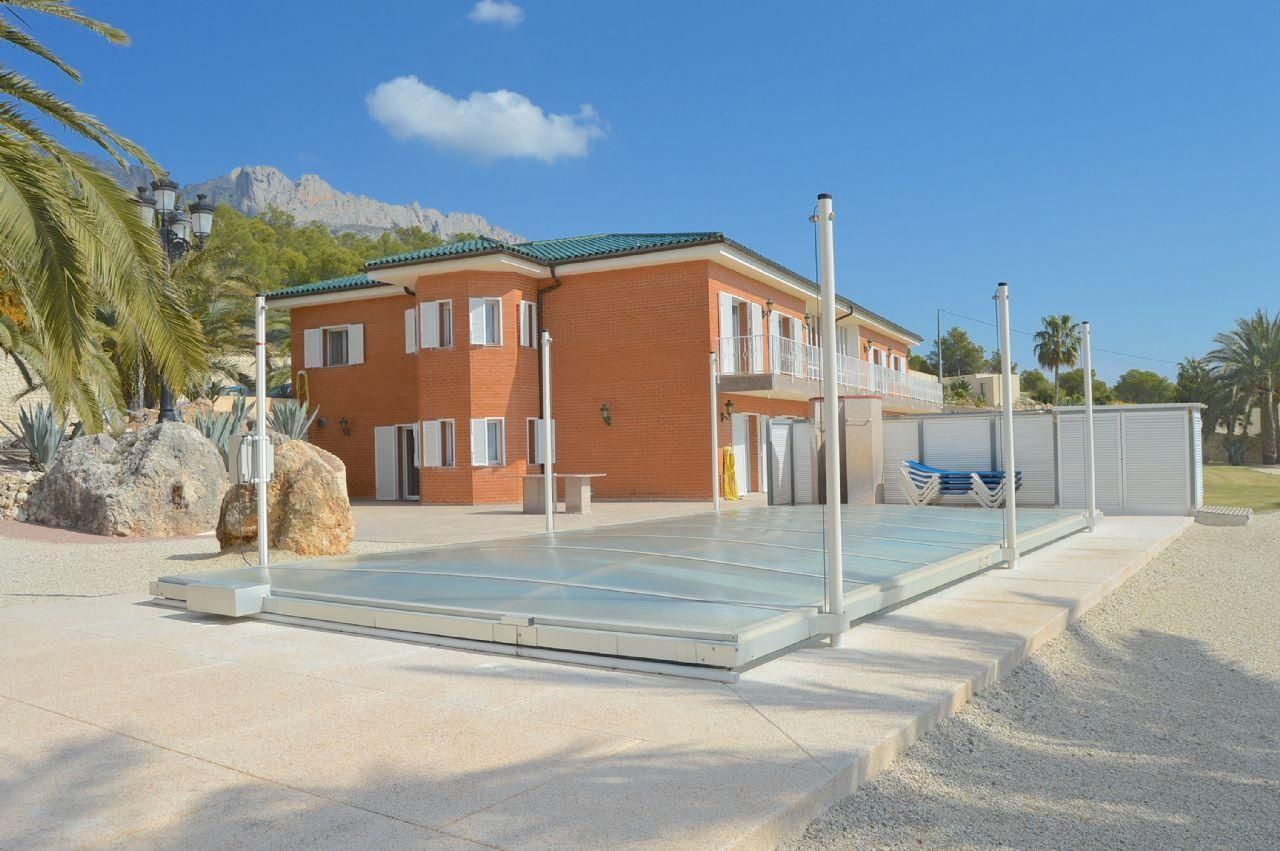 Вилла в Алтея, Аликанте, Испания 5 спален, 688м2 №95546