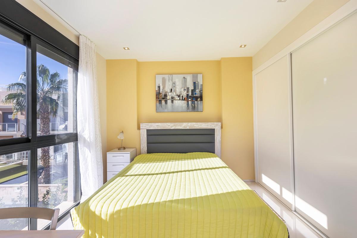 Villa in Orihuela, Alicante, Spain 5 bedrooms, 296 sq.m. No. 112945