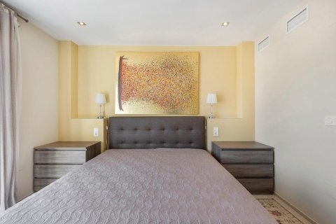 Villa for sale Alicante, Spain 5 bedrooms, 296 sq.m. No. 112945 - photo 22