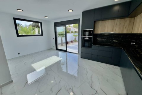 Villa à vendre Ciudad Quesada, Alicante, Espagne, 4 chambres, 170 m2 No. 112954 - photo 5