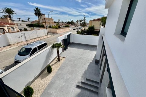 Villa à vendre Ciudad Quesada, Alicante, Espagne, 4 chambres, 170 m2 No. 112954 - photo 28