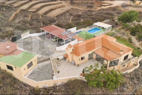 Villa for sale Tenerife, Spain 6 bedrooms, 650 sq.m. No. 109784 - photo 2