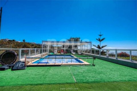 Villa for sale Tenerife, Spain 6 bedrooms, 650 sq.m. No. 109784 - photo 1