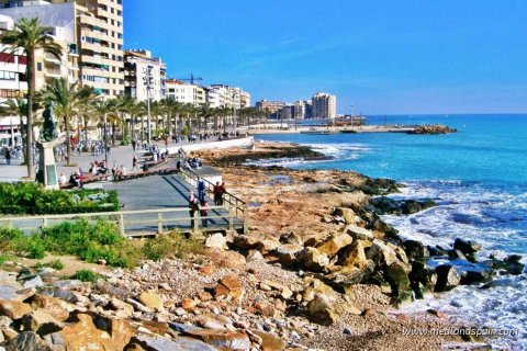 Apartment for sale Torrevieja, Alicante, Spain 2 bedrooms, 87.4 sq.m. No. 108847 - photo 8