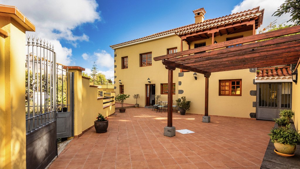 Villa i Gran Canaria, Spanien 3 sovrum, 438 kvm. Nr. 106334