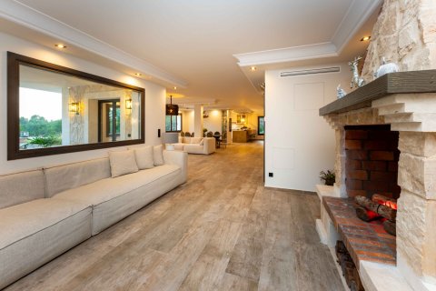 Finca myytävänä Establiments, Mallorca, Espanja, 7 makuuhuonetta, 601 m2 No. 111922 - kuva 17