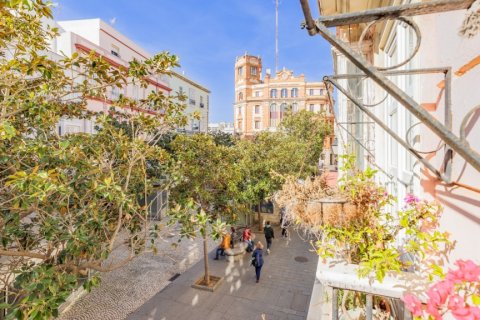 Apartment for sale Cadiz, Spain 5 bedrooms, 212 sq.m. No. 92077 - photo 22