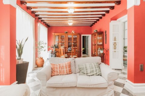 Apartment for sale Cadiz, Spain 5 bedrooms, 212 sq.m. No. 92077 - photo 4
