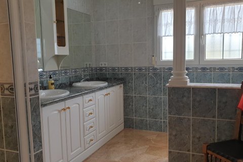 Huvila myytävänä Denia, Alicante, Espanja, 5 makuuhuonetta, 347 m2 No. 118042 - kuva 24