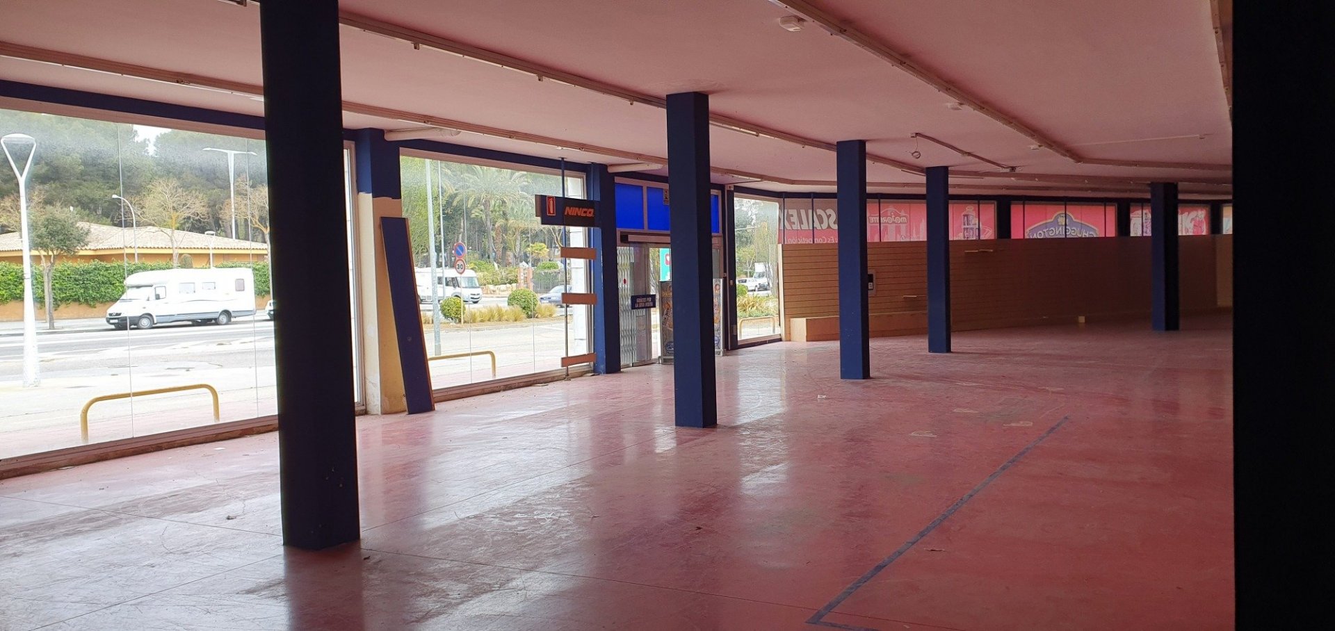 Proprietà commerciale a Lloret de Mar, Girona, Spagna 2174 mq. N° 83797