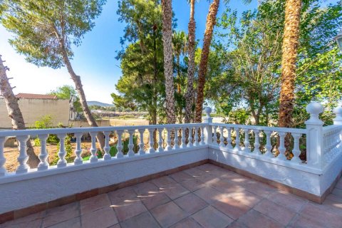 Villa pārdošanā Alicante, Spānijā 5 istabas, 240 m2 Nr. 115042 - attēls 14